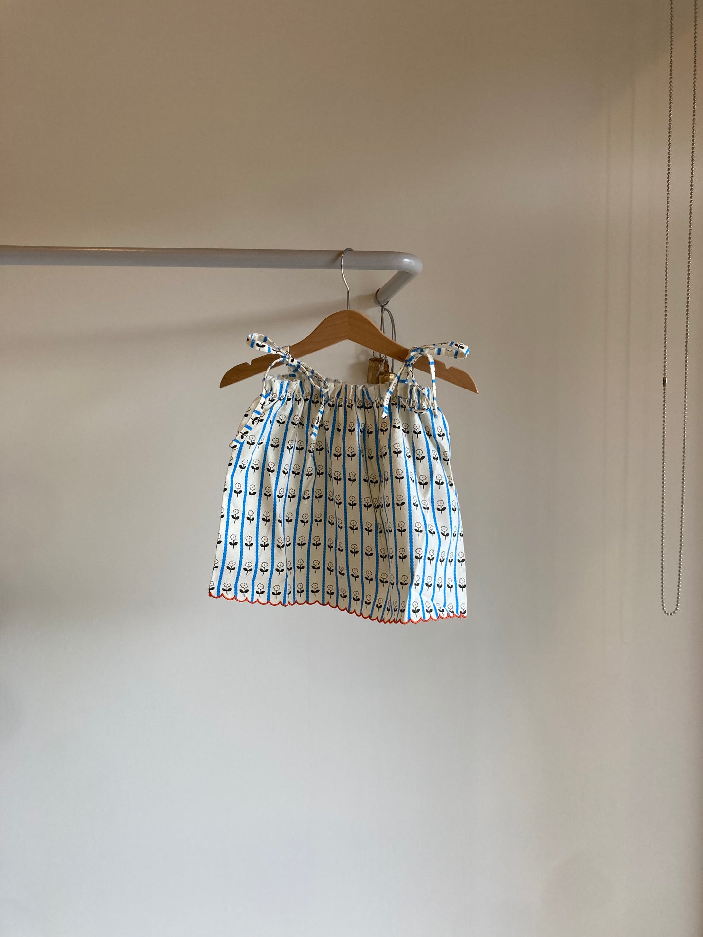 the campamento / flower kids blouse