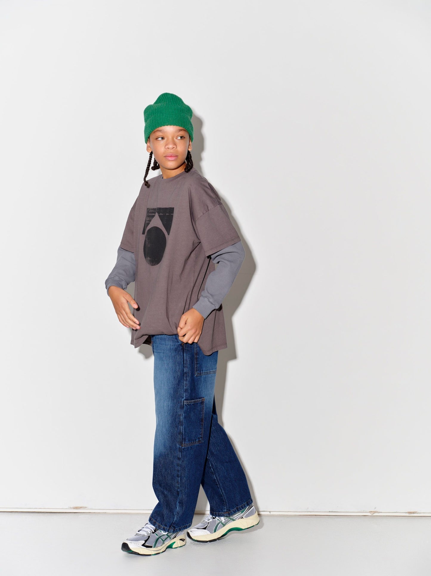 main story / oversize tee