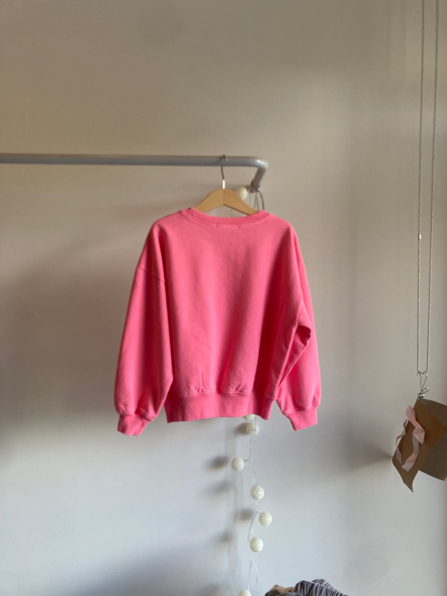 main story / bubble sweatshirt