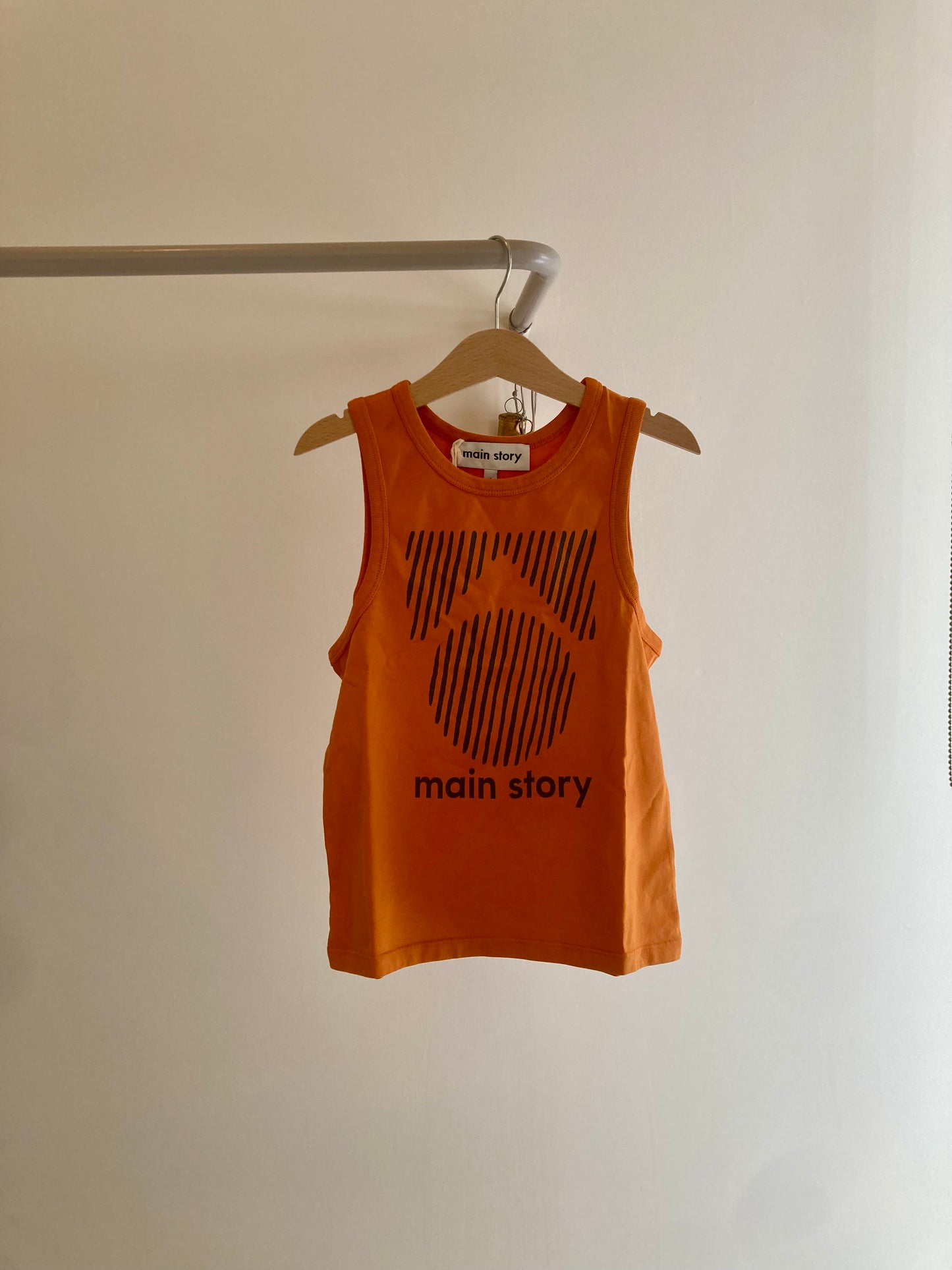 main story / vest marmalade