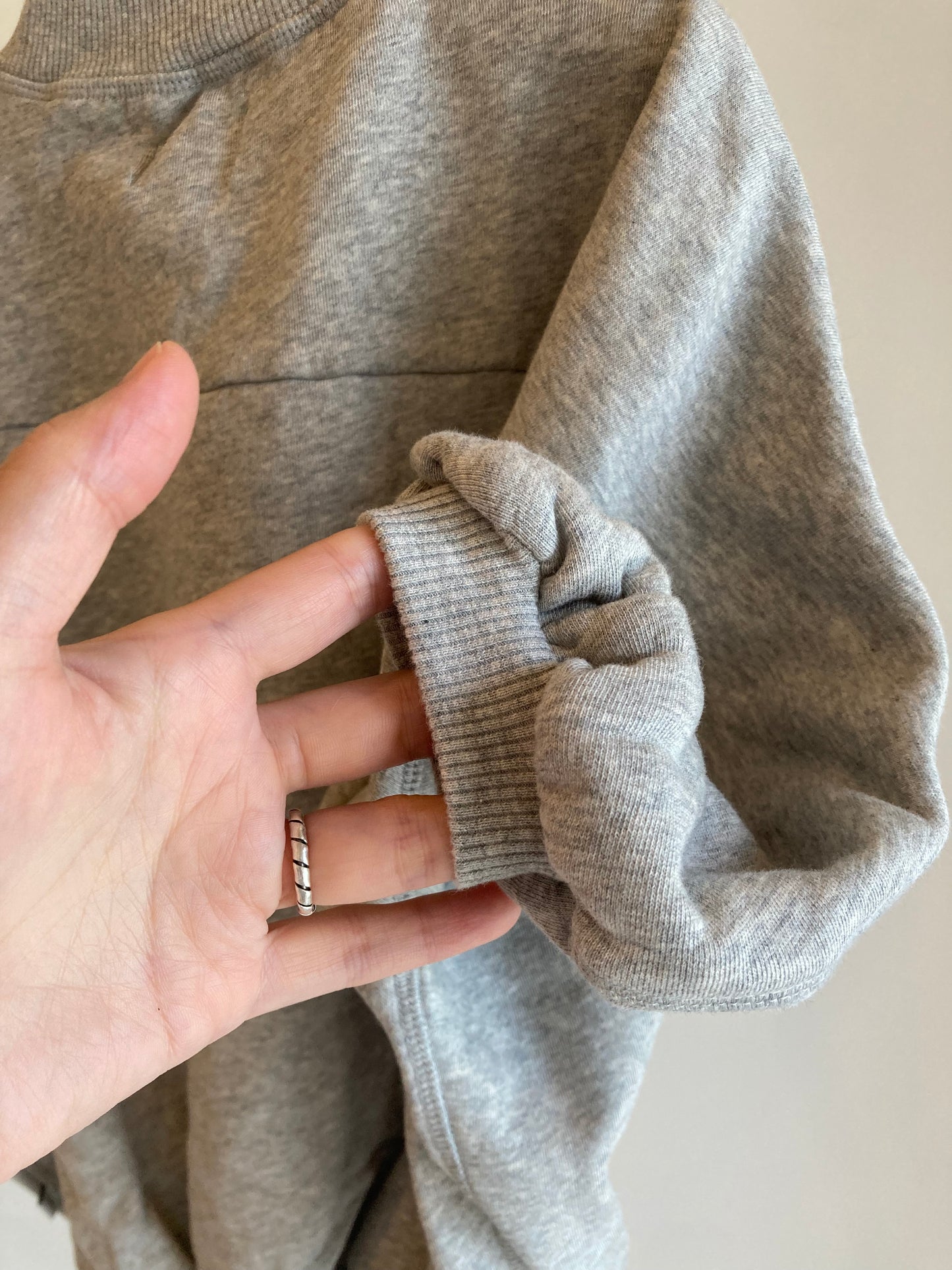 repose ams / iris crop sweater