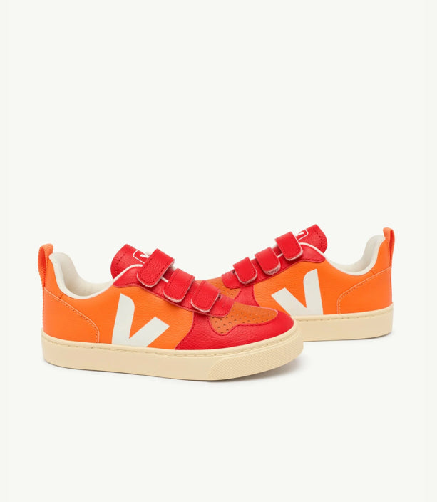TAO / Veja Soft Sneakers +socks