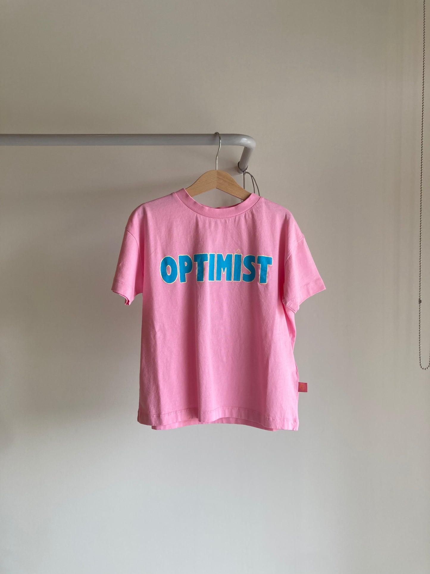 wynken / optimist tee / pop pink