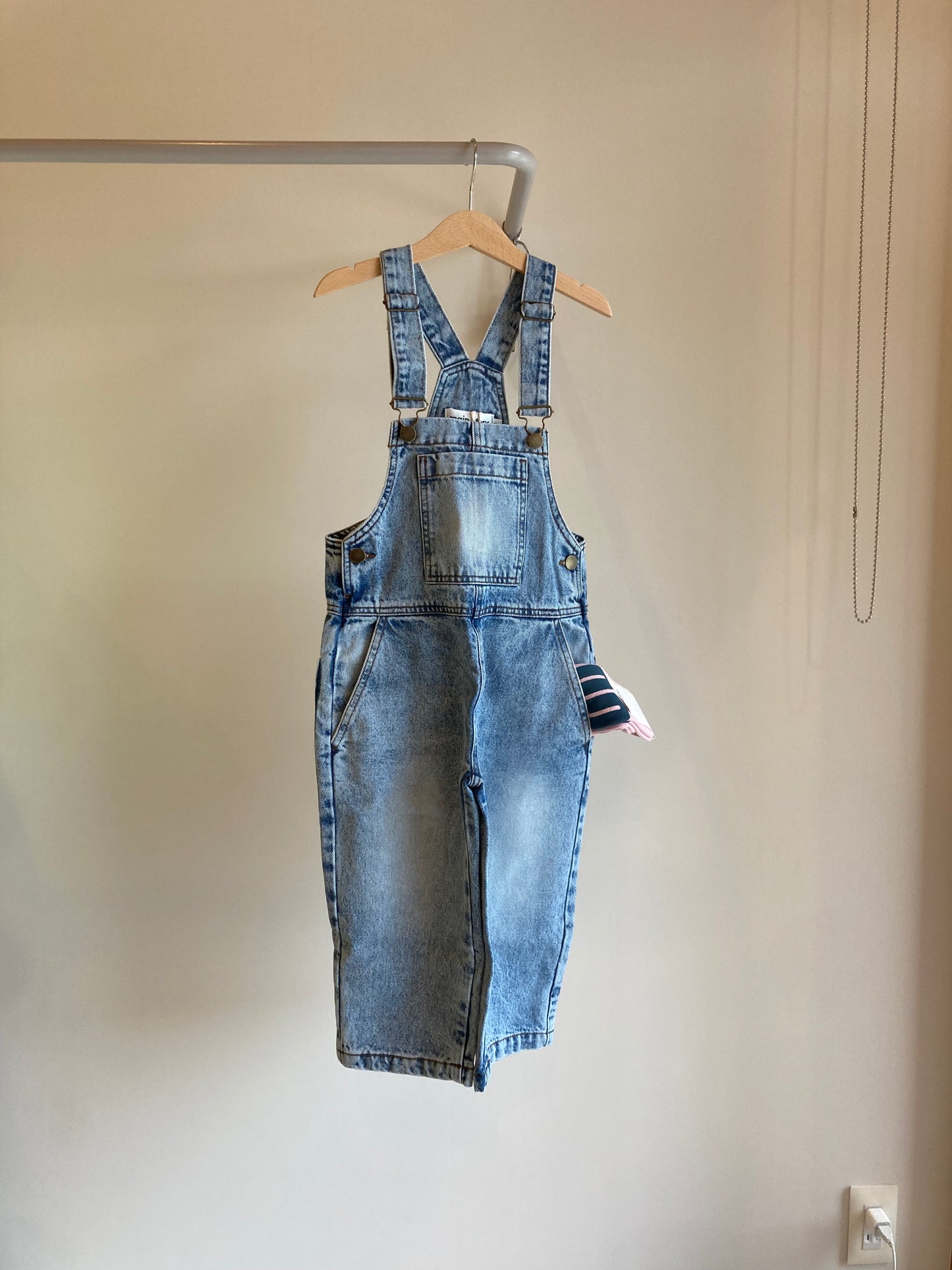 main story / dugaree faded blue last 8y !