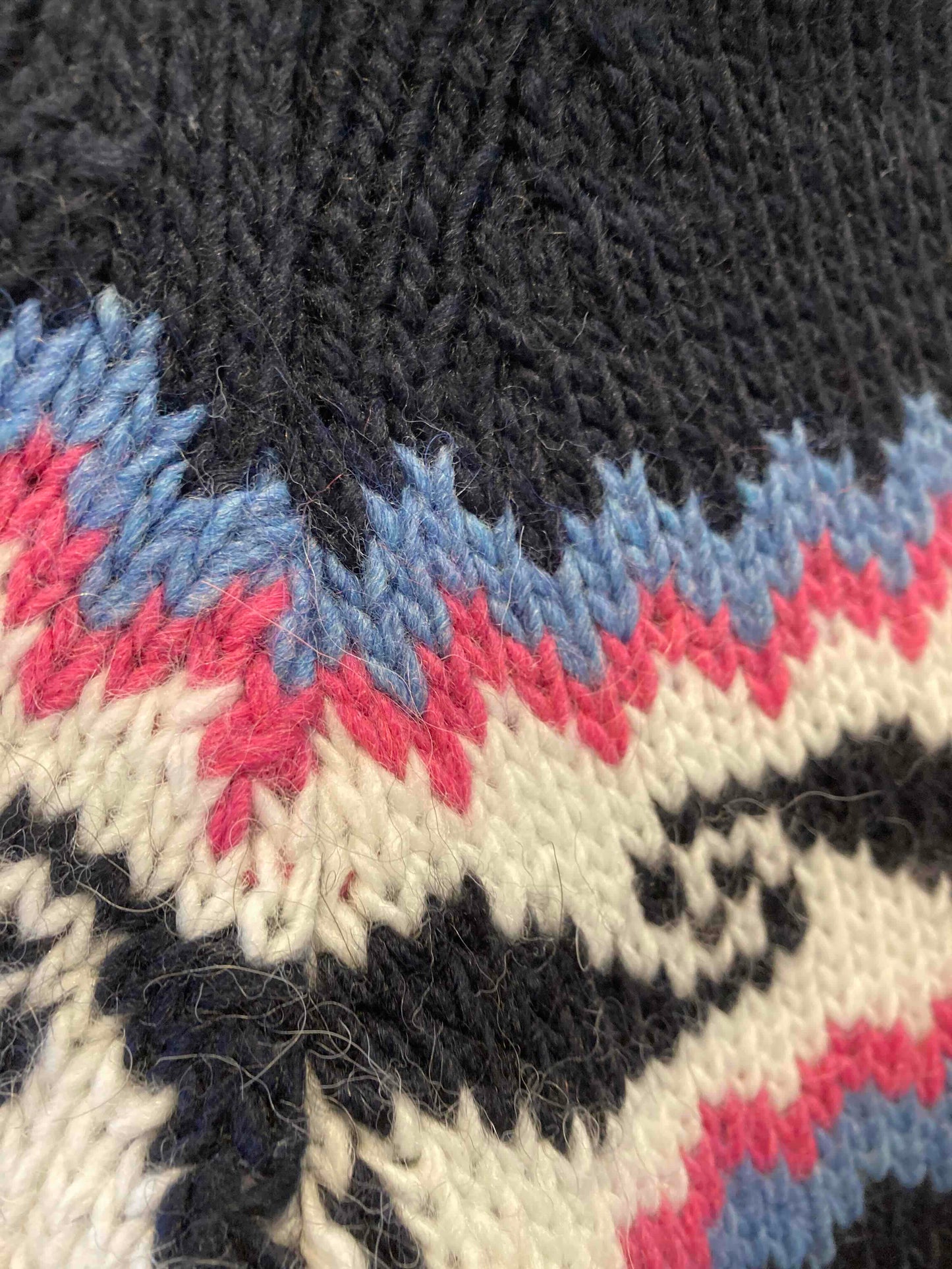 the new society / andy knit sand