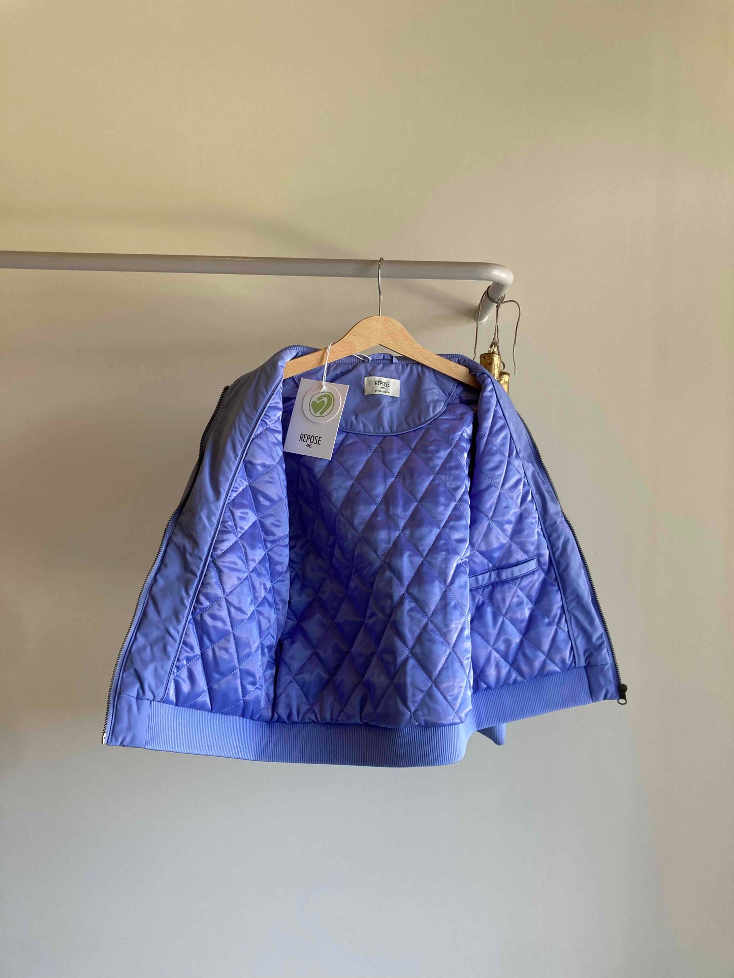 repose ams / bomber icy lavender